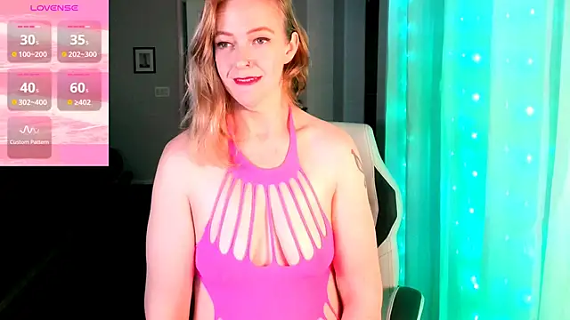 britteebee online show from 28, 10, 2025