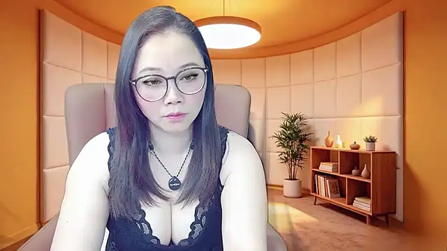 Giuliam online show from 3, 6, 2026