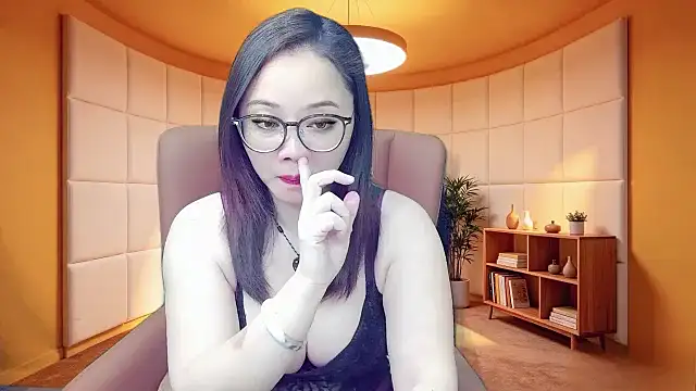 Giuliam online show from 24, 4, 2026