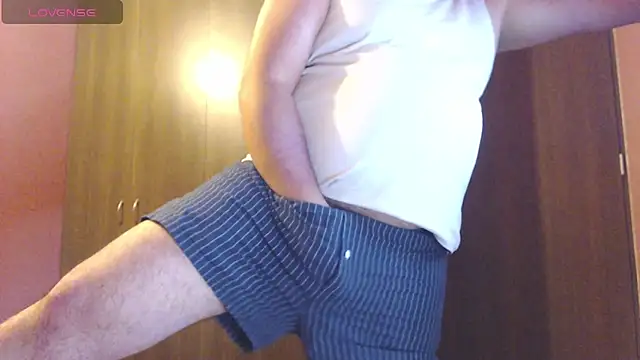 Snapshot of antonycruz chatting on 25, 2, 2026 antonycruz online show from 25, 2, 2026