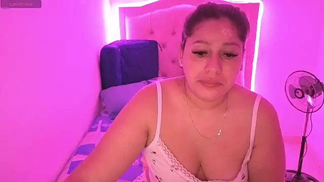 Nazlyy30 online show from 30, 10, 2025