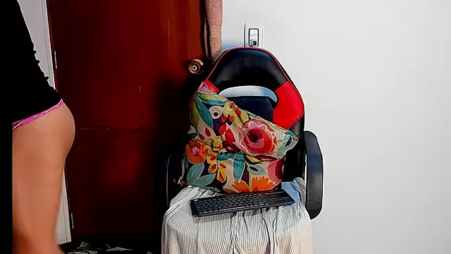 Lu doll online show from 15, 9, 2025