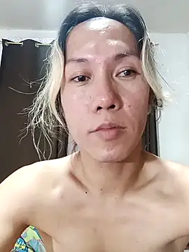 cute boytoy0221 online show from 22, 1, 2025