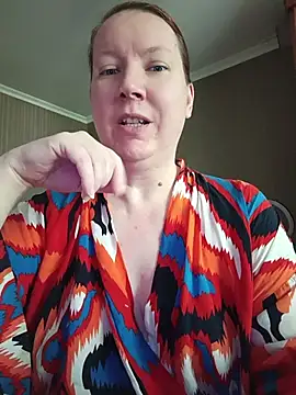 Snapshot of GoddessLara chatting on 11, 6, 2026 GoddessLara online show from 11, 6, 2026