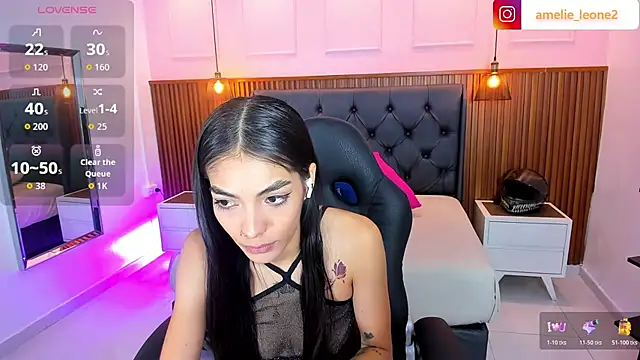 Snapshot of AMELIELEONE chatting on 2, 7, 2026 AMELIELEONE online show from 2, 7, 2026