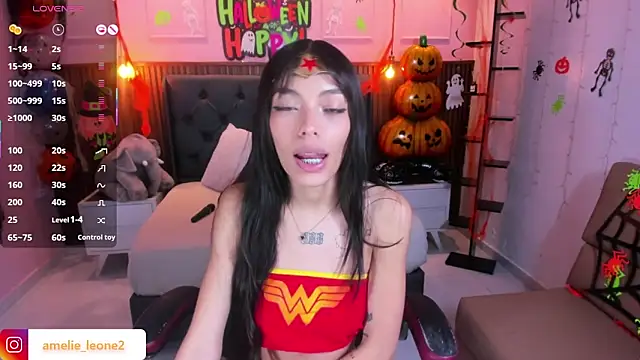 Snapshot of AMELIELEONE chatting on 30, 10, 2025 AMELIELEONE online show from 30, 10, 2025