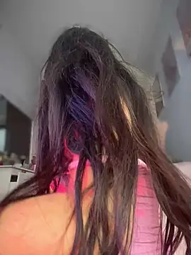 DulceLenns online show from 11, 1, 2026