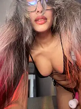 DulceLenns online show from 18, 3, 2026