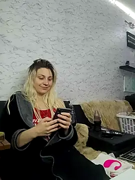 Snapshot of ScarletCallings420 chatting on 18, 1, 2026 ScarletCallings420 online show from 18, 1, 2026