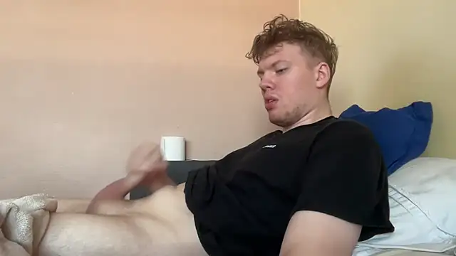 sexybooii6968 online show from 16, 3, 2026