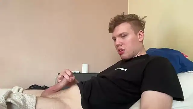 Snapshot of sexybooii6968 chatting on 23, 2, 2026 sexybooii6968 online show from 23, 2, 2026