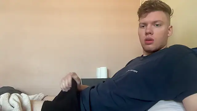 Snapshot of sexybooii6968 chatting on 8, 10, 2025 sexybooii6968 online show from 8, 10, 2025