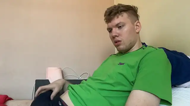 Snapshot of sexybooii6968 chatting on 17, 9, 2025 sexybooii6968 online show from 17, 9, 2025