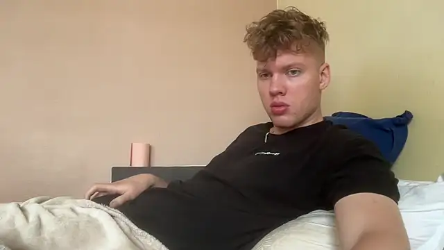 Snapshot of sexybooii6968 chatting on 5, 7, 2026 sexybooii6968 online show from 5, 7, 2026