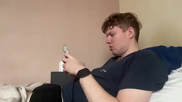 Snapshot of sexybooii6968 chatting on 12, 11, 2025 sexybooii6968 online show from 12, 11, 2025