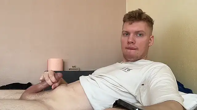 sexybooii6968 online show from 1, 4, 2026