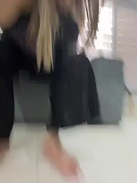 Snapshot of scarlett_sexx69 chatting on 3, 3, 2026 scarlett sexx69 online show from 3, 3, 2026