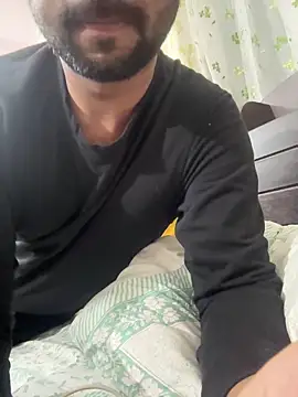 Snapshot of Greekartsguru chatting on 15, 12, 2024 Greekartsguru online show from 15, 12, 2024