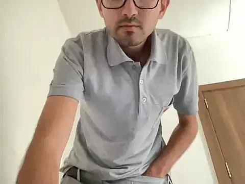 freshmanxxl98 online show from 16, 10, 2025