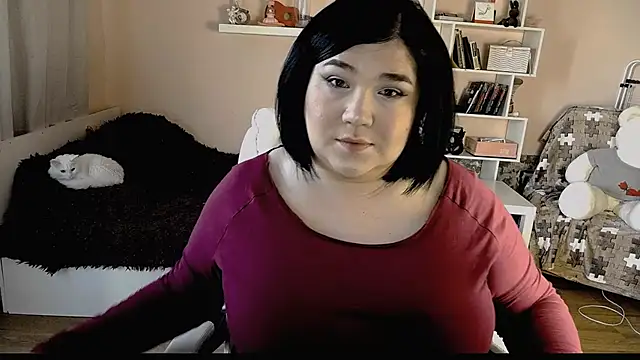 Vi-Vixen online show from 9, 3, 2025