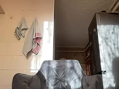 milaja online show from 9, 4, 2026