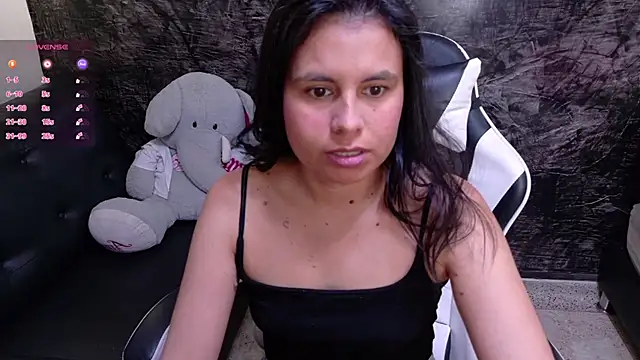Snapshot of olivia_love_ chatting on 14, 7, 2026 olivia love online show from 14, 7, 2026