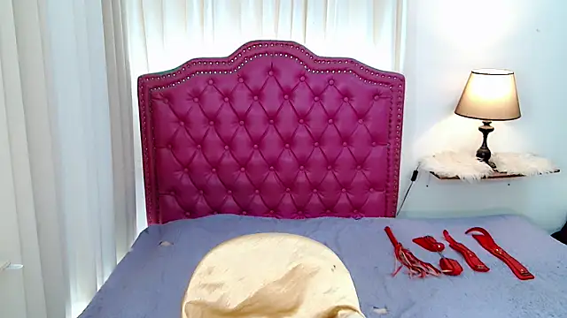 DreamLADYBOY online show from 24, 4, 2026