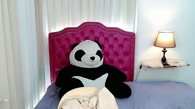DreamLADYBOY online show from 4, 5, 2026
