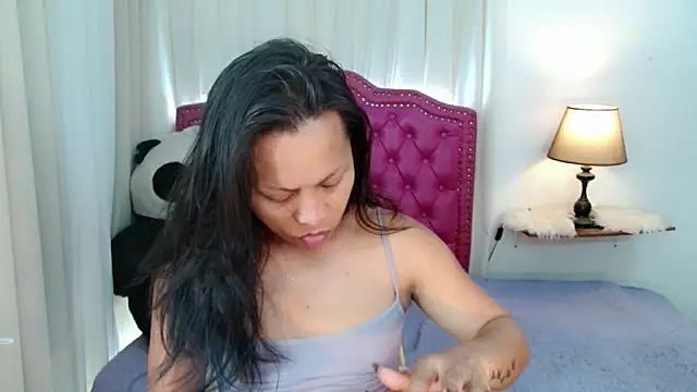DreamLADYBOY online show from 5, 5, 2026