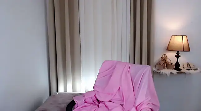 DreamLADYBOY online show from 8, 3, 2025