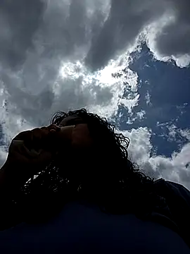 Simone Miller online show from 1, 10, 2025