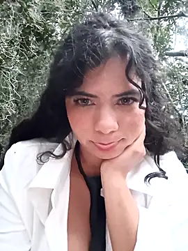 Simone Miller online show from 12, 3, 2025