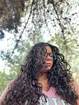 Simone Miller online show from 4, 6, 2026