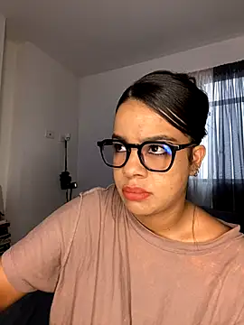 trianawhite online show from 3, 12, 2024