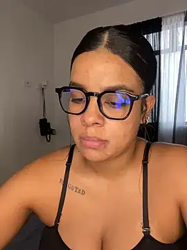 trianawhite online show from 27, 12, 2024