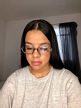 trianawhite online show from 3, 12, 2025