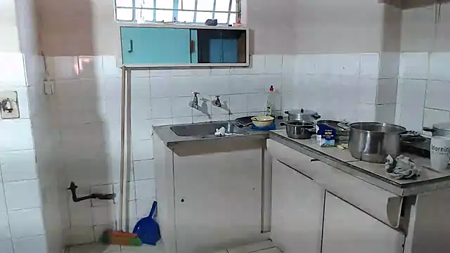 eatxaxa online show from 1, 2, 2025