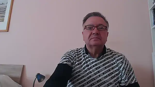 YOU6me online show from 23, 11, 2025