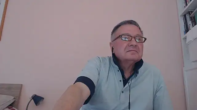 YOU6me online show from 26, 9, 2025