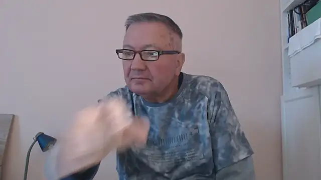 YOU6me online show from 7, 10, 2025