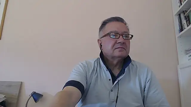 YOU6me online show from 25, 9, 2025