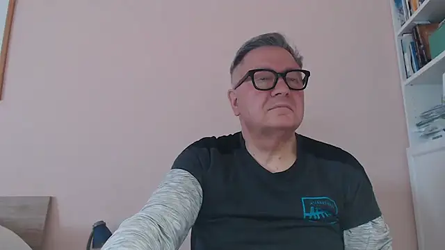YOU6me online show from 11, 5, 2026
