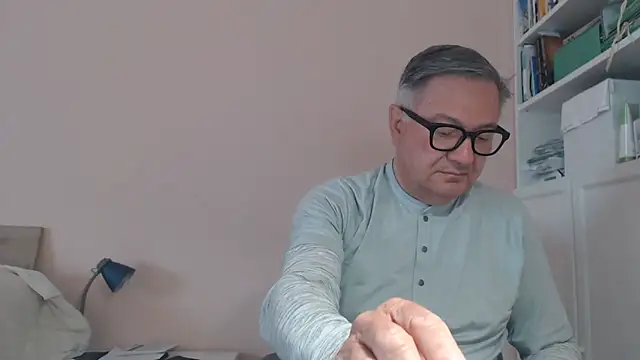 YOU6me online show from 6, 5, 2026
