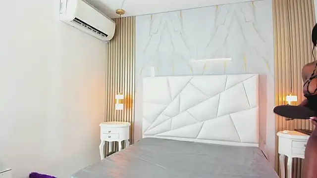 lissetlong69 online show from 19, 3, 2025