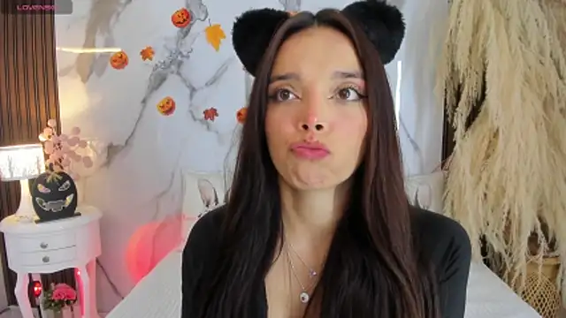 hannahill69 online show from 28, 10, 2025