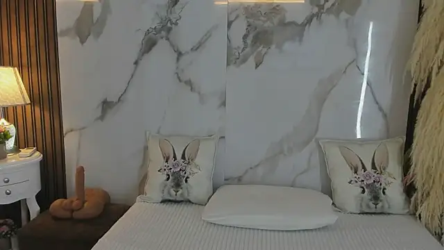 hannahill69 online show from 3, 3, 2025