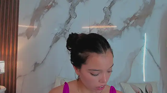 hannahill69 online show from 10, 3, 2025