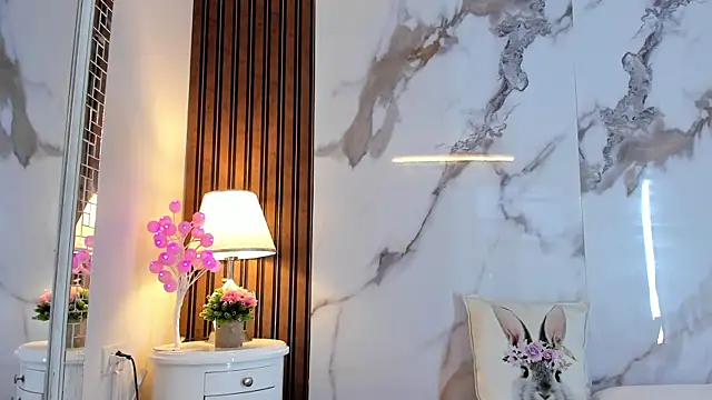 hannahill69 online show from 26, 2, 2025