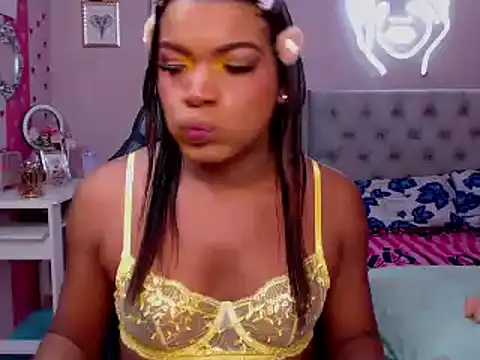 Snapshot of alexa_rodriicum chatting on 6, 11, 2025 alexa rodriicum online show from 6, 11, 2025