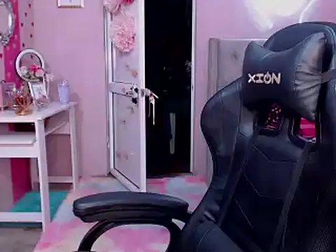 Snapshot of alexa_rodriicum chatting on 12, 11, 2025 alexa rodriicum online show from 12, 11, 2025